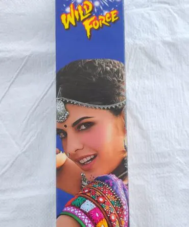 3 1/2' ARIAL FANCY SIZZLING (1PCS)